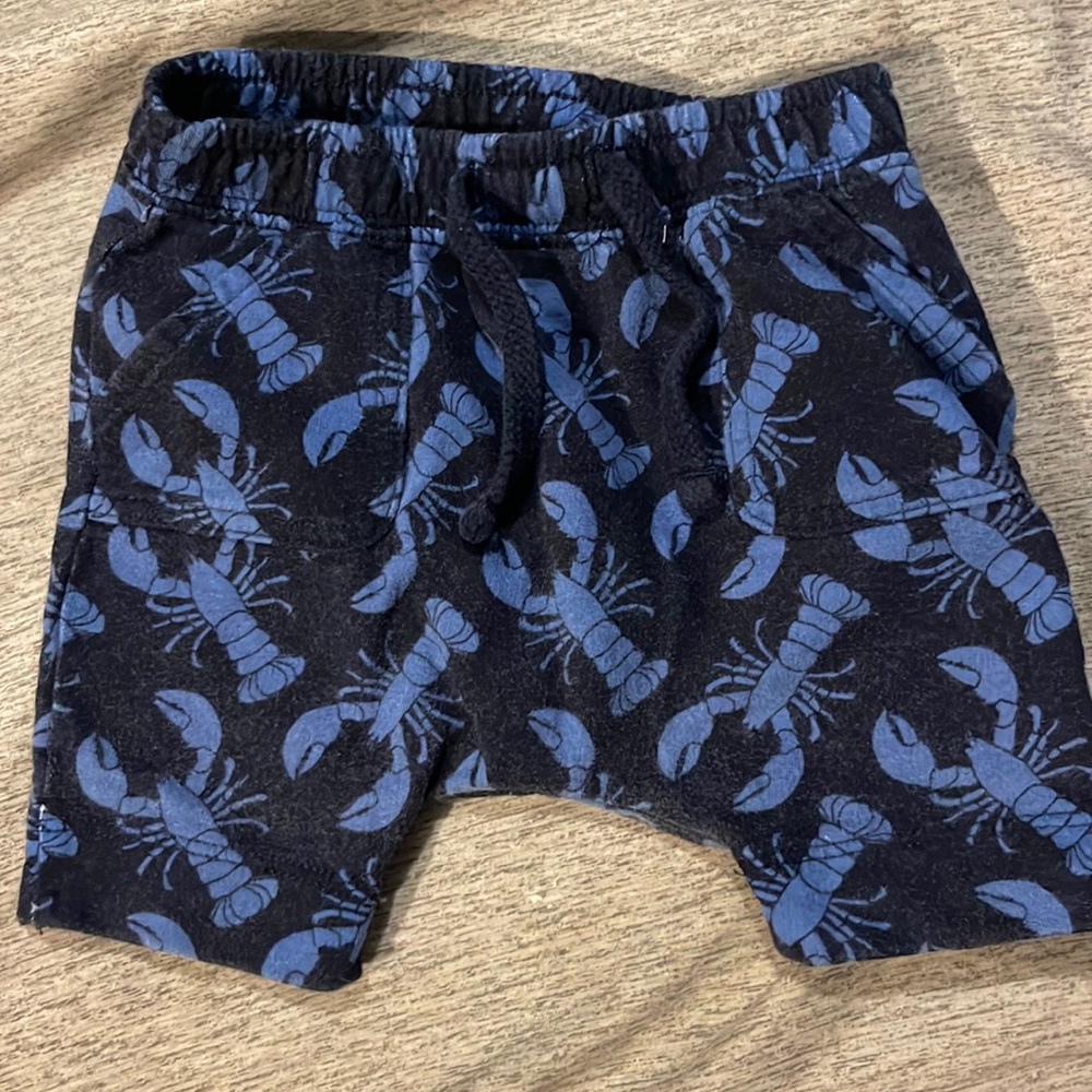 Old Navy boys shorts size 6-12 months